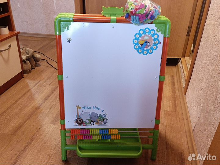 Мольберт детский двухсторонний