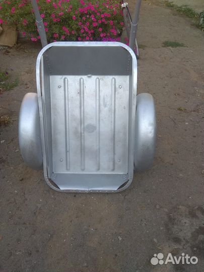 Тележка садовая