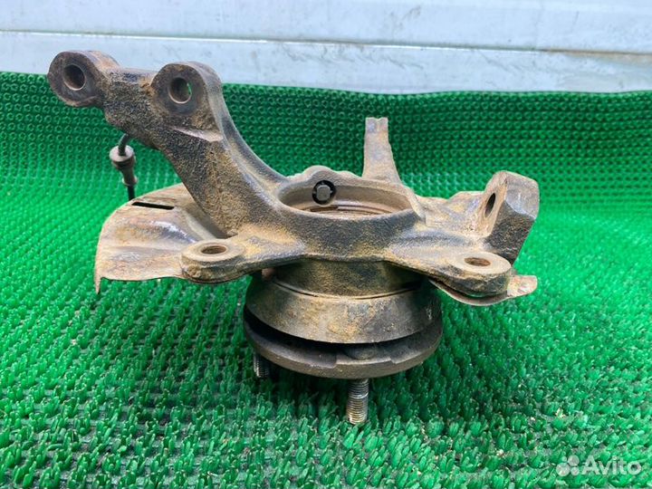 Кулак поворотный передний правый Hyundai Solaris