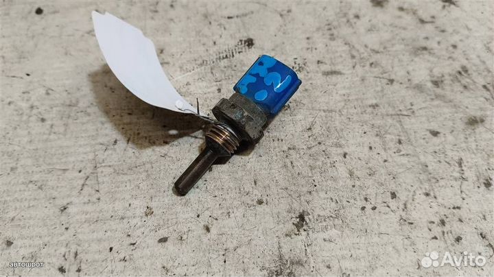 Датчик температуры Nissan Maxima A32 94-00г