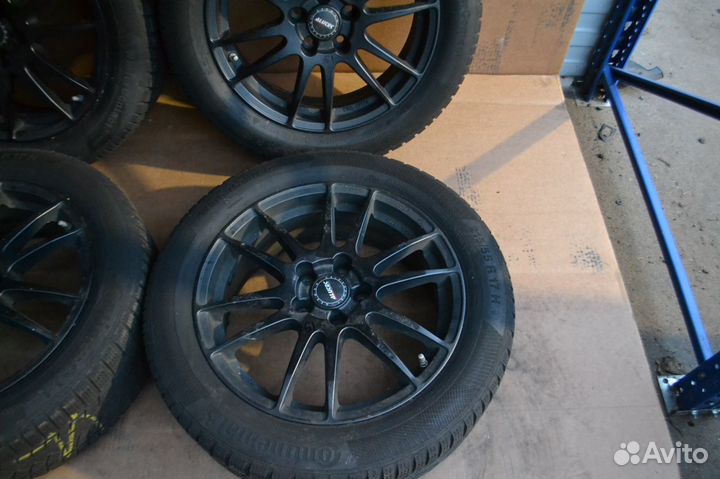 Диски R17 с зимними шинами 215 55 17