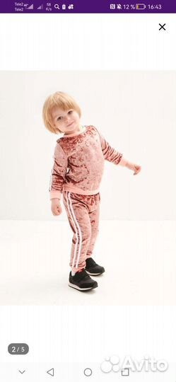 Спортивный костюм для девочки 110 новый