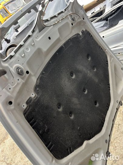 Копот для Бмв Е70 с Дефектом