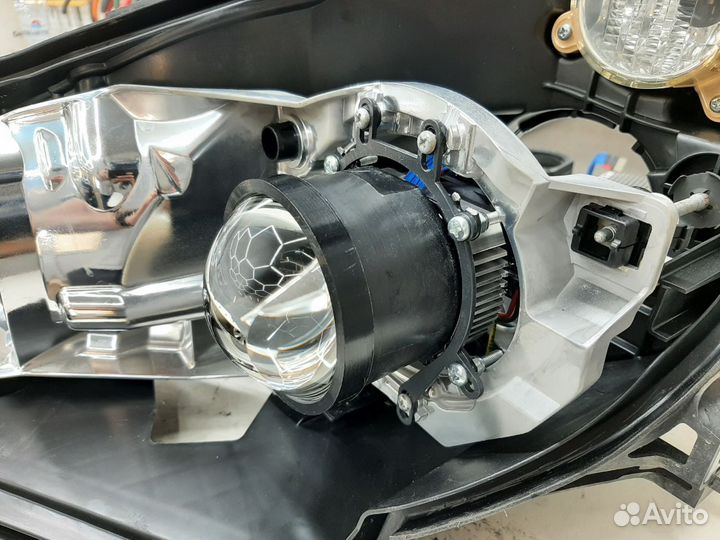 Bi-Led линзы на Subaru Outback