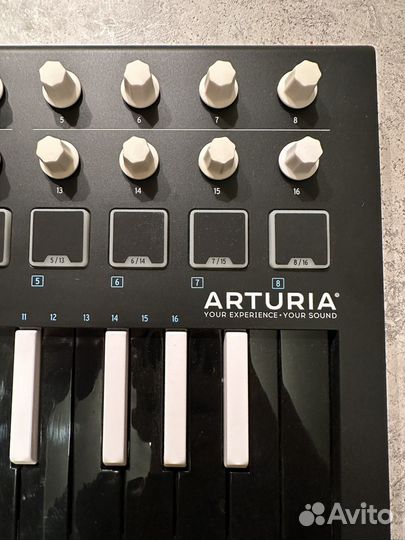 Midi клавиатура Arturia Minilab mk2