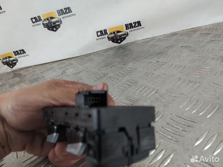 Блок управления стеклоподъемниками Audi A6