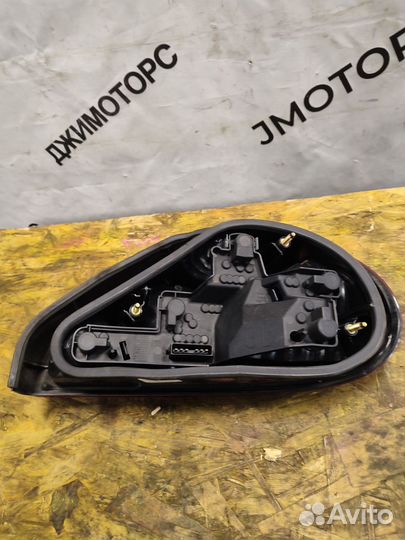 Фонарь задний левый Jaguar X-type