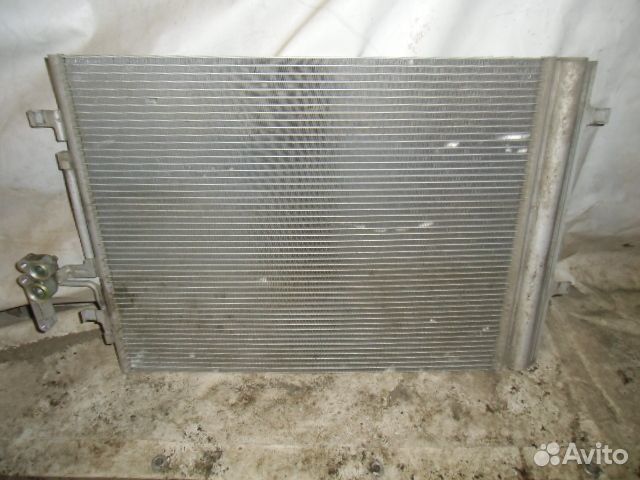 Радиатор кондиционера (конденсер) Volvo XC70 2007
