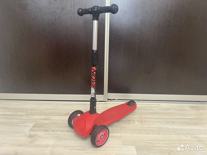 Самокат трехколесный детский бу