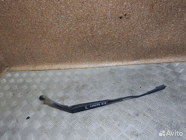 Поводок стеклоочистителя передний левый, Nissan (Н