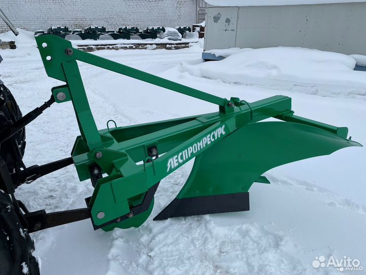 Плуг комбинированный лесной пкл-70П