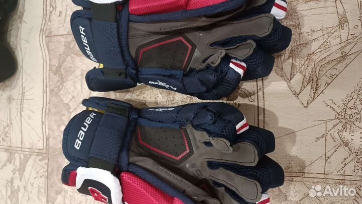 Хоккейные краги Bauer supreme 1s