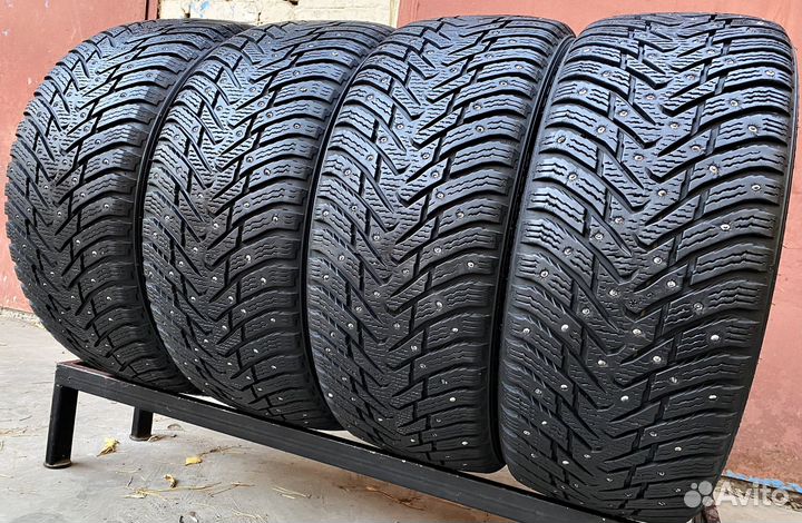 Nokian Tyres Hakkapeliitta 8 225/45 R18