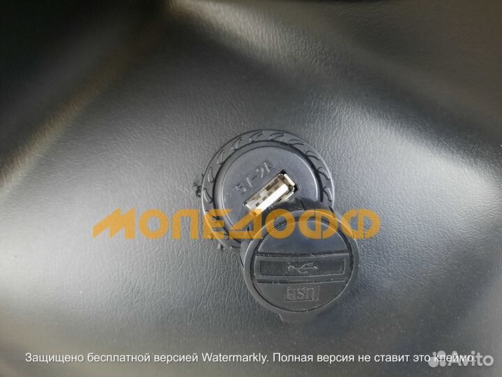 Скутер BWS 150 Bl USB R13 + шлем