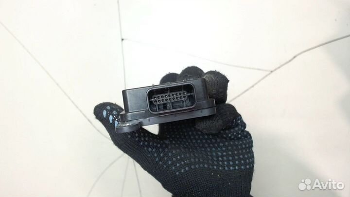 Блок управления бортовой сети Toyota Camry V40, 20