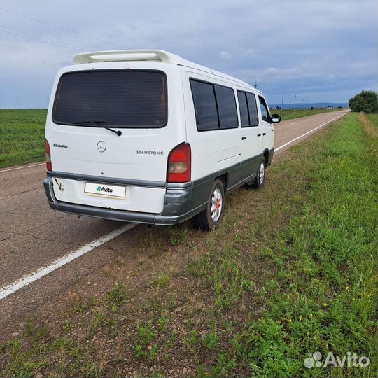 SsangYong Istana 2.9 МТ, 2002, 57 860 км