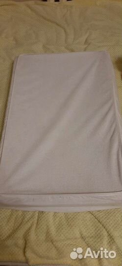 Пеленальная доска на кроватку