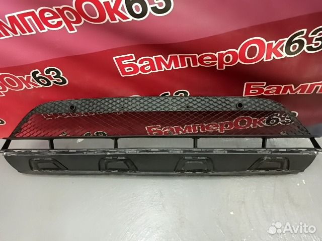 Решетка в бампер передний Mercedes GLC-class