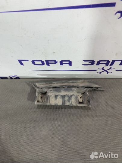 Крепление туманки Toyota Lexus LX570