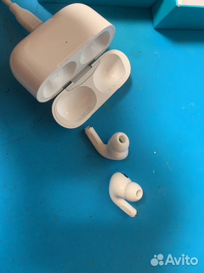 Беспроводные наушники