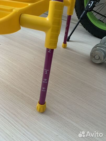 Доска мольберт для рисования мелками детская