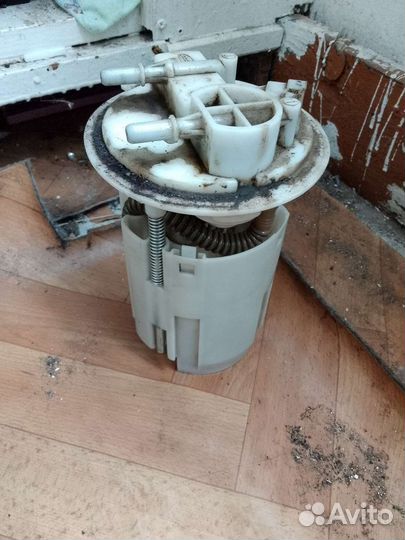 Бензонасос в сборе