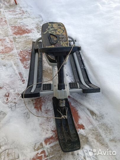 Детский снегокат бу