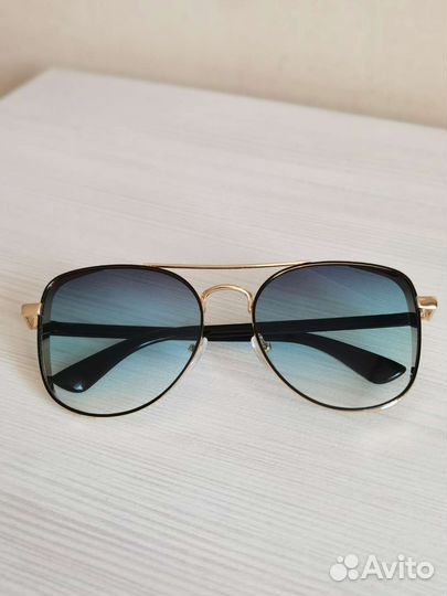 Солнцезащитные очки женские