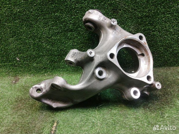 Кулак поворотный задний правый Volkswagen Tiguan