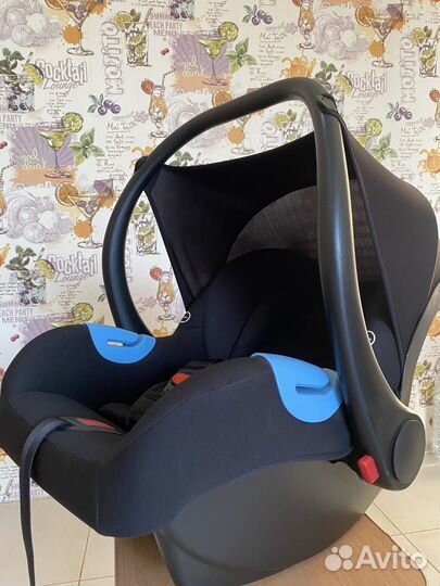 Детское автокресло от 0 до 13кг (без адаптеров)