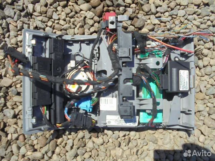 Светильник салона передний Volkswagen Touareg 7L6