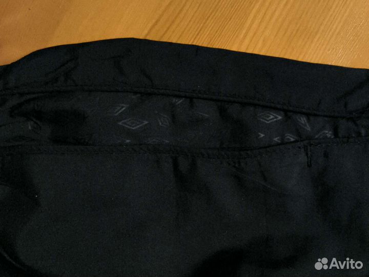 Шорты umbro с лампасами