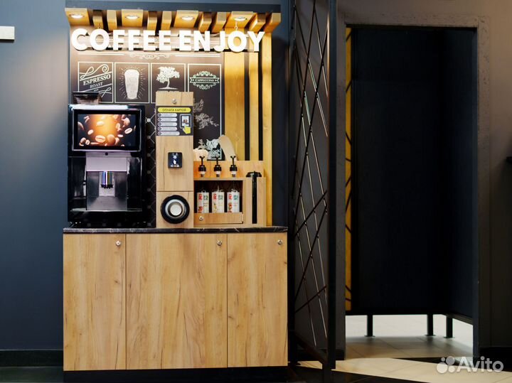 Кофейня самообслуживания на базе Jetinno JL24