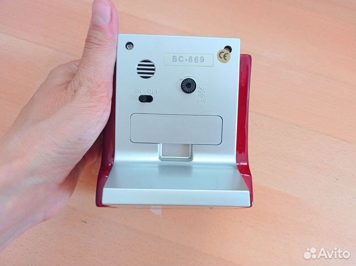 Часы-будильник scarlett