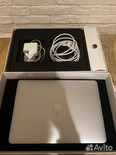 Macbook air 13 mid 2011