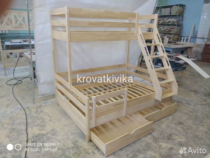 Двухъярусная кровать для детей и взрослых