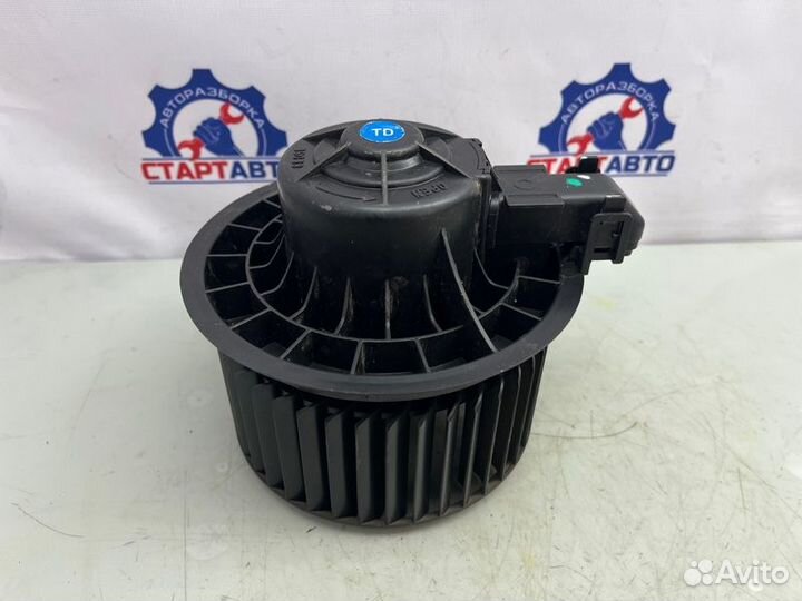 Моторчик отопителя Kia Cerato 2 G4EC 2010