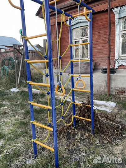 Детский спортивный комплекс уличный