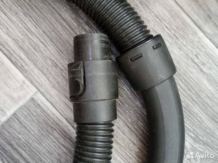 Запчасти от пылесоса starwind SCB1110/SCB1111