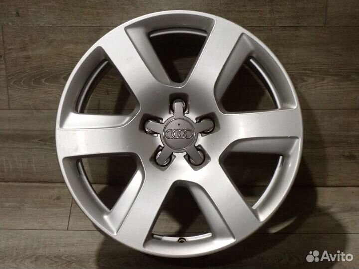 Комплект оригинальных дисков R17 Audi A6 / A7 2к
