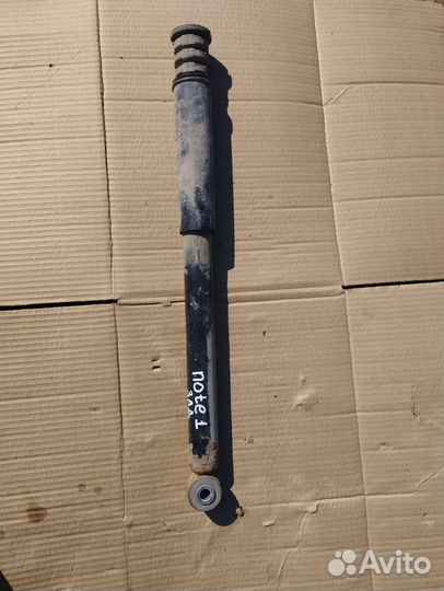 Амортизатор задний Nissan Note 1 (E11)