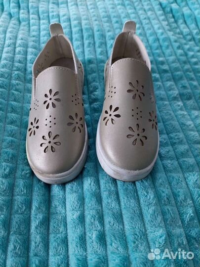 Мокасины для девочки