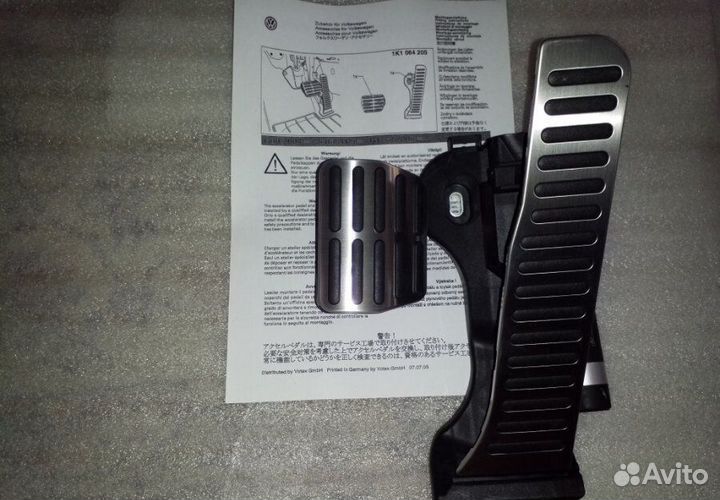 Педаль газа передняя левая Volksvagen Golf 5