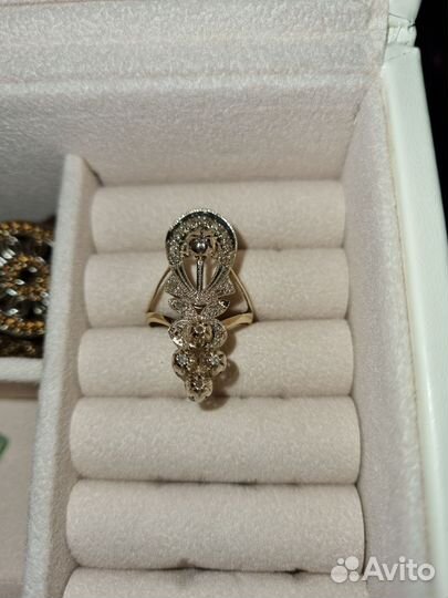 Бриллиантовый комплект