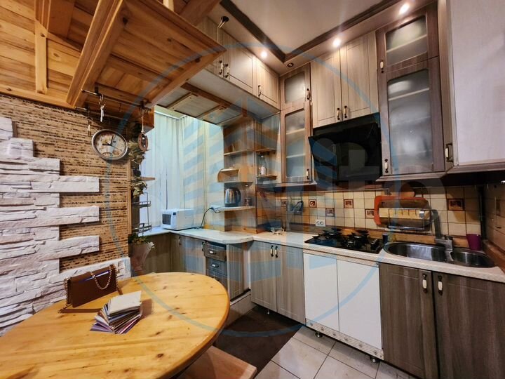 Таунхаус 56,3 м² на участке 1 сот.