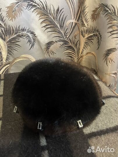 Берет женский