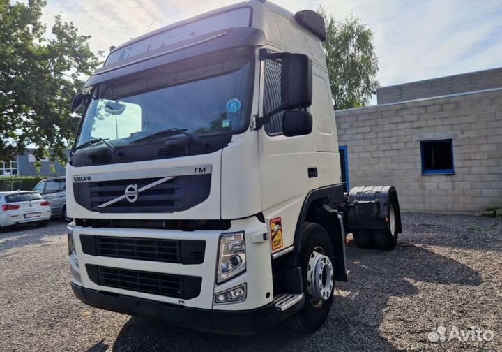 В разборке грузовик Volvo,FM 2008-2013