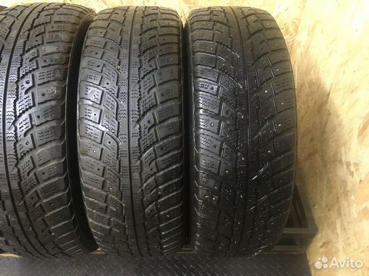 Kumho I'Zen RV Stud KC16 215/60 R17 100T