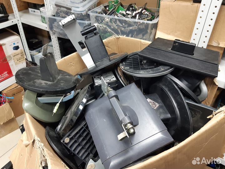 Ножки для мониторов