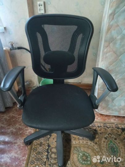 Компьютерное кресло